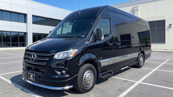 10 passenger sprinter van cambridge