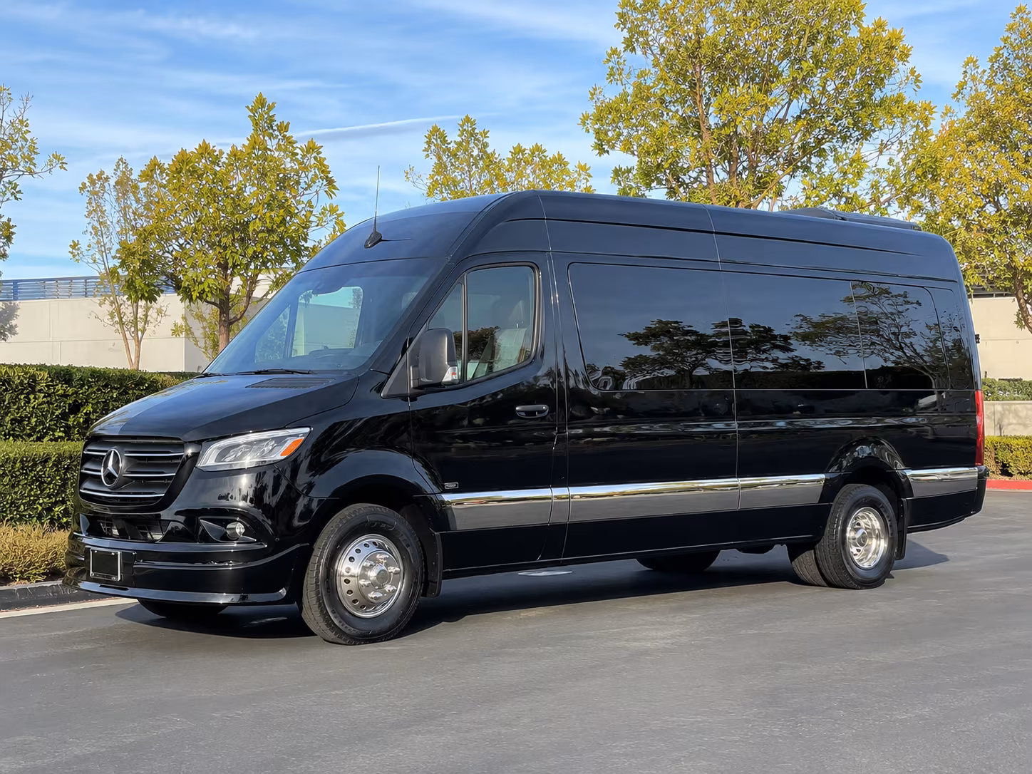 cambridge 8 passenger sprinter van